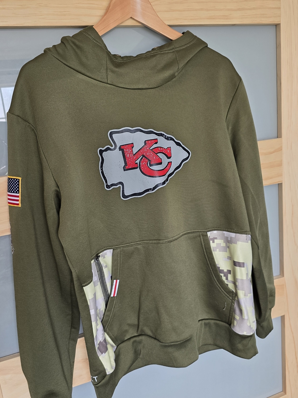 Kansas City Chiefs 2022 Salute To Service Hoodie~Chiefs NATION